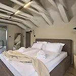 Villa Madora *